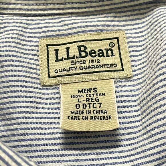 LL Bean Shirt Size L Blue White Stripe Button Up Short Sleeves 100% Cotton STAIN - Picture 7 of 7
